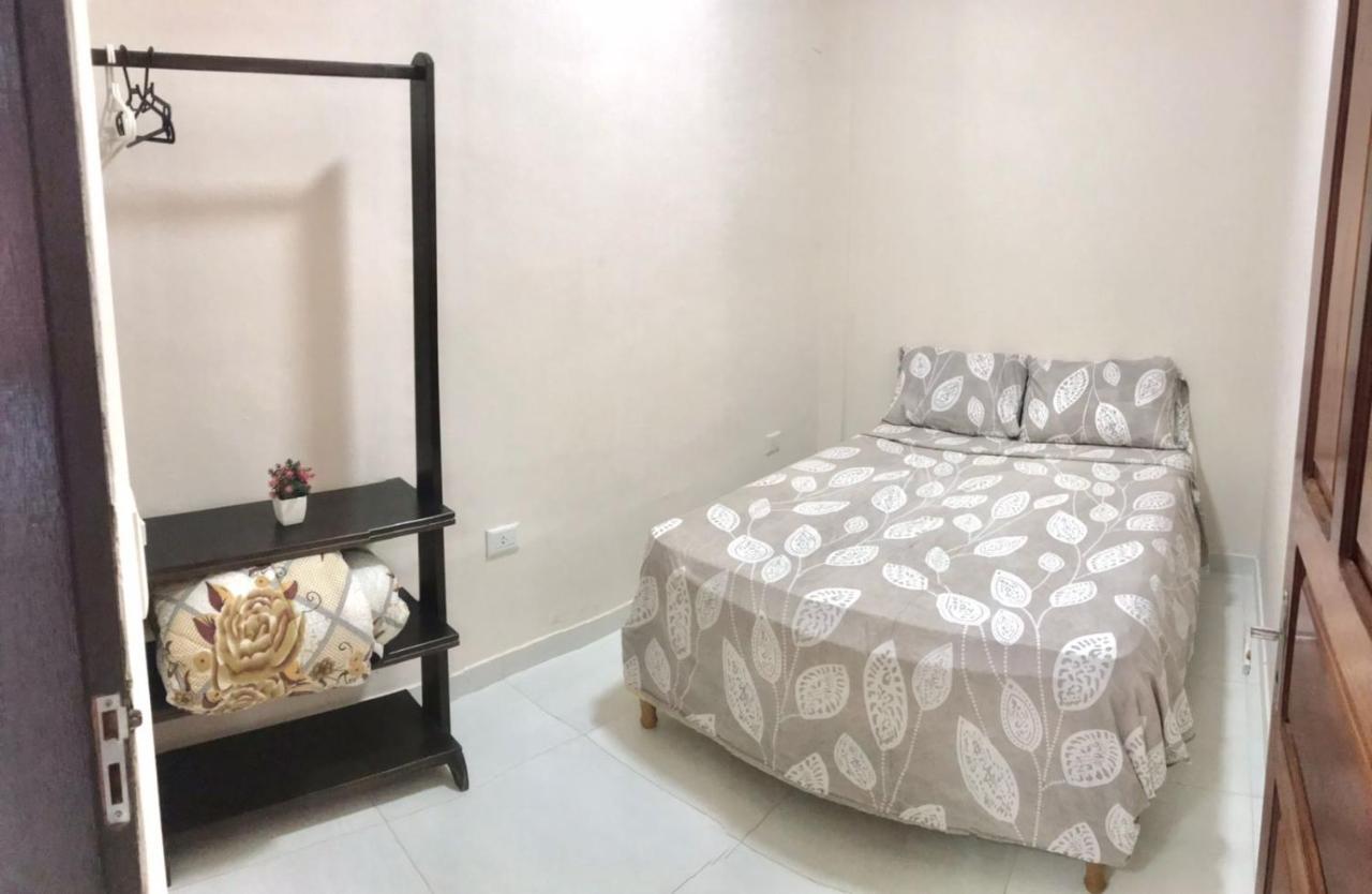 פוארטו איגואסו Colibri Hostel מראה חיצוני תמונה