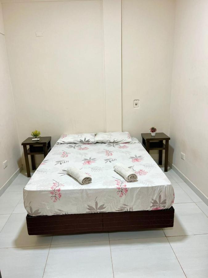 פוארטו איגואסו Colibri Hostel מראה חיצוני תמונה